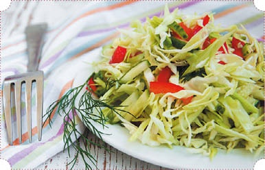 Иллюстрация к книге — Холодные и теплые салаты. Мясные, рыбные, овощные, корейские, постные + 50 салатных заправок [i_094.jpg]