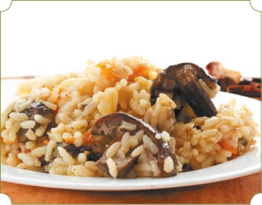 Иллюстрация к книге — Аппетитное жаркое, гуляш, кулеш, солянки, плов, рагу и другие блюда в горшочках [i_097.jpg]