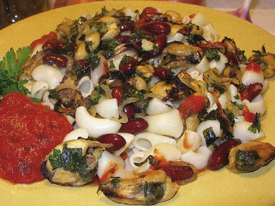 Иллюстрация к книге — Кулинарные фантазии. Спагетти, макароны, фетучини... паста [i_007.jpg]