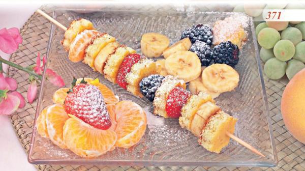 Иллюстрация к книге — Встречаем гостей [_76_pastry.jpg]