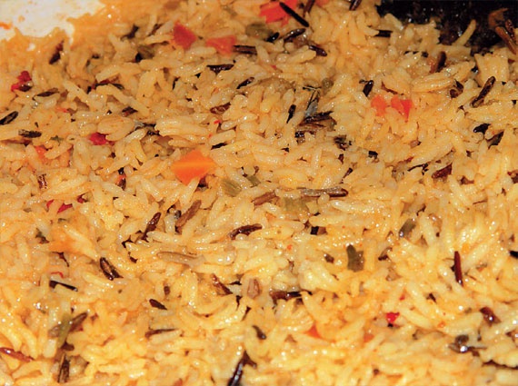 Иллюстрация к книге — Блюда из казана [i_006.jpg]