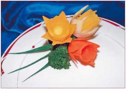 Иллюстрация к книге — Секреты украшения блюд праздничного стола [Autogen_eBook_id13.jpg]