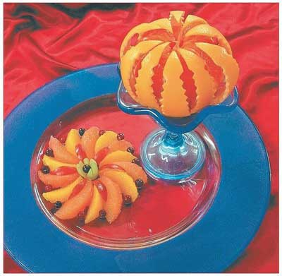 Иллюстрация к книге — Секреты украшения блюд праздничного стола [Autogen_eBook_id195.jpg]