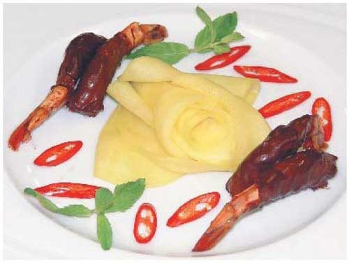 Иллюстрация к книге — Секреты украшения блюд праздничного стола [Autogen_eBook_id293.jpg]