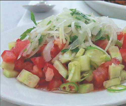 Иллюстрация к книге — Энциклопедия кулинарного искусства [i_001.jpg]