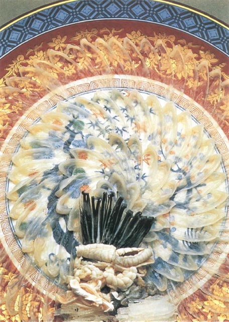 Иллюстрация к книге — Экстремальная кухня. Причудливые и удивительные блюда, которые едят люди [i_025.jpg]