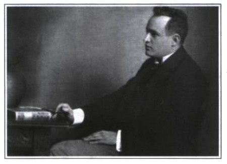 Иллюстрация к книге — История моей жены. Записки капитана Штэрра [i_001.jpg]