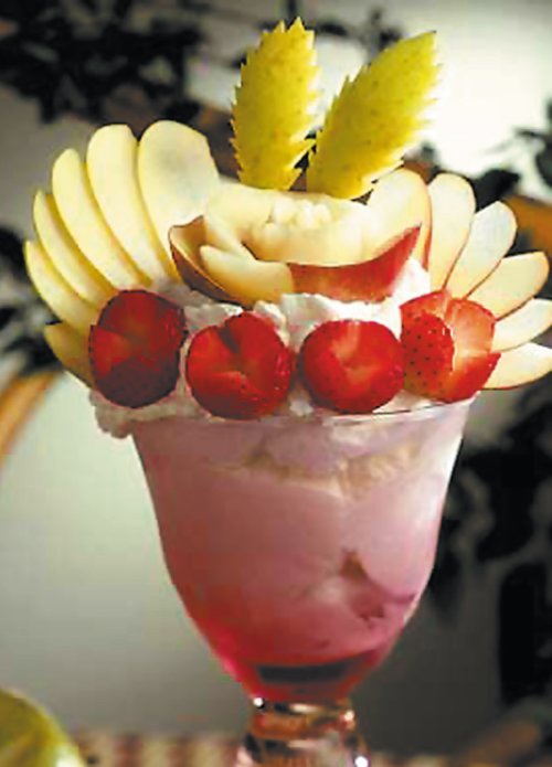 Иллюстрация к книге — Лучшие рецепты домашнего мороженого и десертов [i_026.jpg]