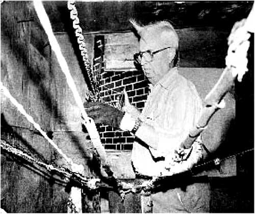 Иллюстрация к книге — Мистика московских кладбищ [i_027.jpg]