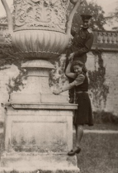 Иллюстрация к книге — История одной любви [i_010.jpg]