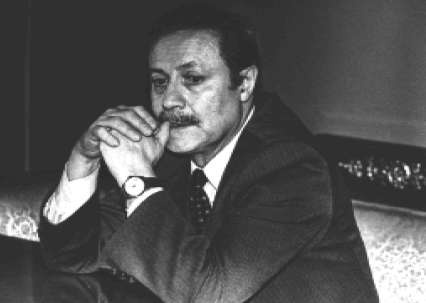 Иллюстрация к книге — Лица века [i_023.jpg]