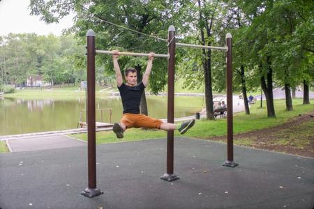 Иллюстрация к книге — Идеальная осанка [i_082.jpg]