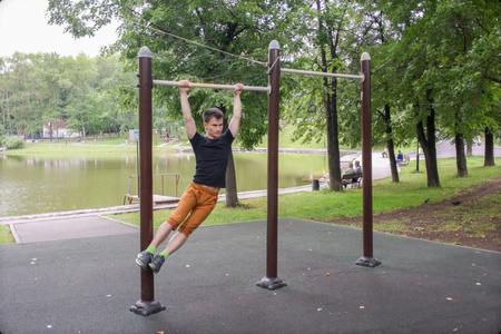 Иллюстрация к книге — Идеальная осанка [i_084.jpg]