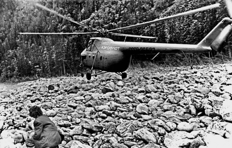 Иллюстрация к книге — Кристалл в прозрачной оправе [i_012.jpg]