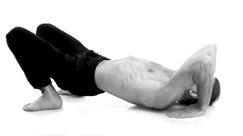 Иллюстрация к книге — Йога за 10 минут. Упражнения, которые вернут бодрость, омолодят тело, предотвратят болезни! [i_199.jpg]