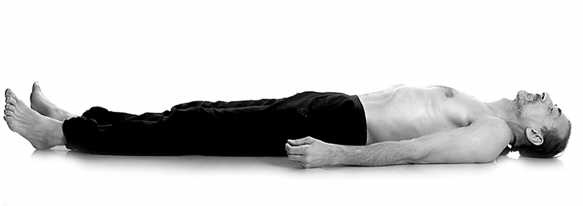 Иллюстрация к книге — Йога за 10 минут. Упражнения, которые вернут бодрость, омолодят тело, предотвратят болезни! [i_215.jpg]