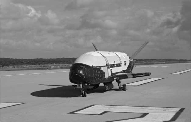 Иллюстрация к книге — Последний космический шанс [i_037.jpg]