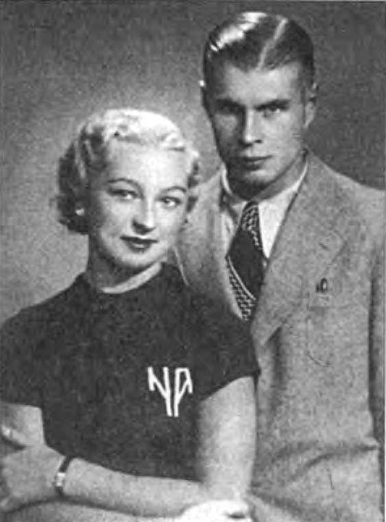 Иллюстрация к книге — Жизнь по "легенде" [i_011.jpg]