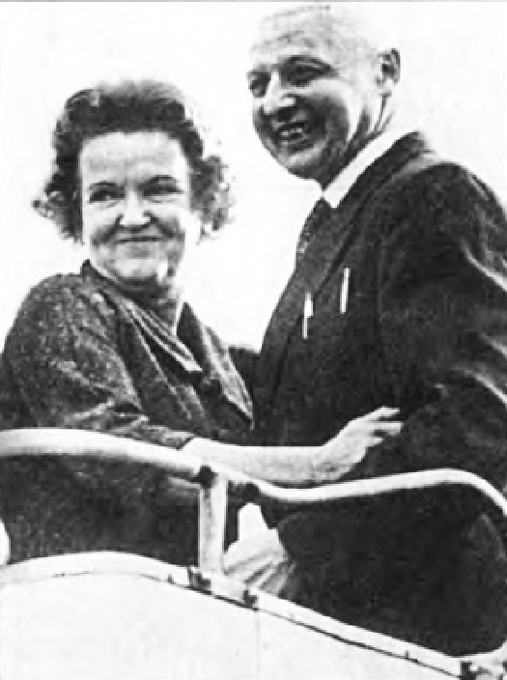 Иллюстрация к книге — Жизнь по "легенде" [i_027.jpg]