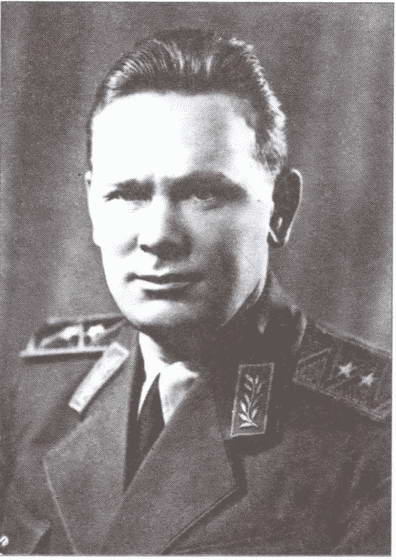 Иллюстрация к книге — Житейская правда разведки [i_017.jpg]