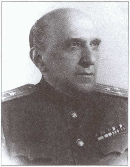 Иллюстрация к книге — Житейская правда разведки [i_042.jpg]