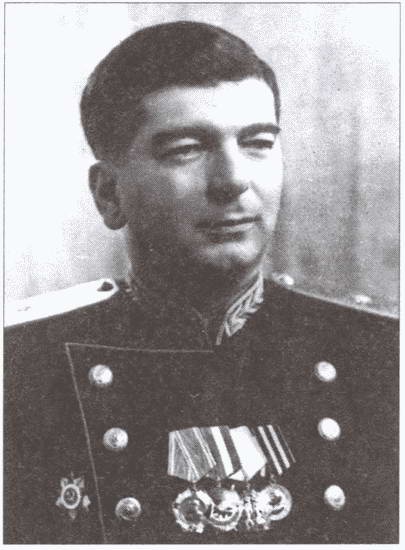 Иллюстрация к книге — Житейская правда разведки [i_043.jpg]