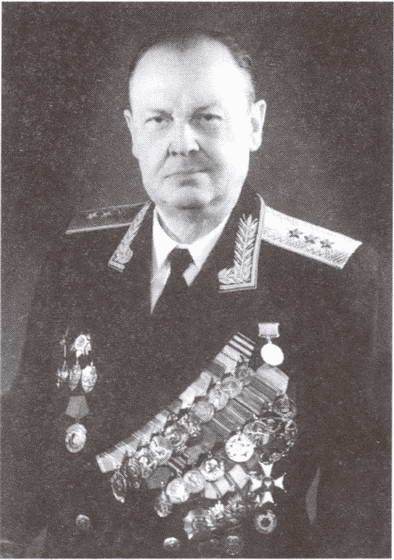 Иллюстрация к книге — Житейская правда разведки [i_047.jpg]