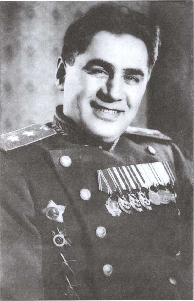 Иллюстрация к книге — Начальники советской внешней разведки [image21.jpg]