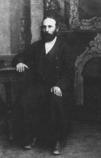 Иллюстрация к книге — Человек с яйцом. Жизнь и мнения Александра Проханова [i_004.jpg]