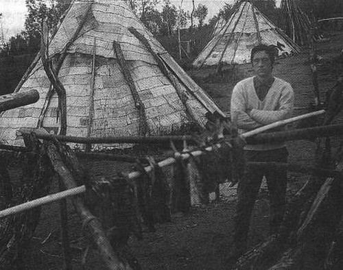 Иллюстрация к книге — Человек с яйцом. Жизнь и мнения Александра Проханова [i_043.jpg]