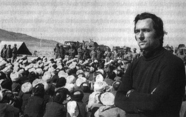 Иллюстрация к книге — Человек с яйцом. Жизнь и мнения Александра Проханова [i_052.jpg]