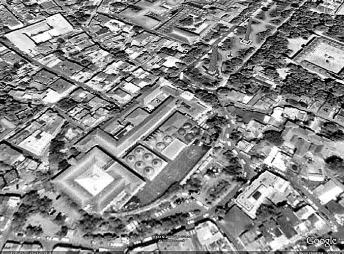 Иллюстрация к книге — Тайна Колизея [i_034.jpg]