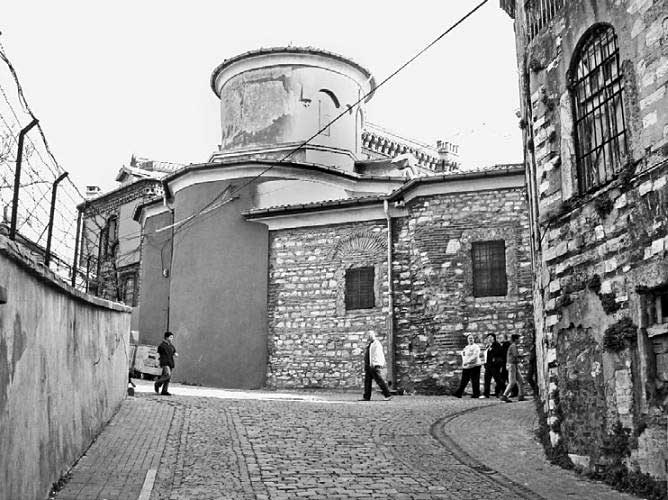 Иллюстрация к книге — Тайна Колизея [i_081.jpg]