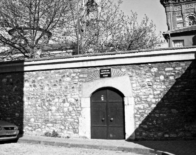 Иллюстрация к книге — Тайна Колизея [i_095.jpg]