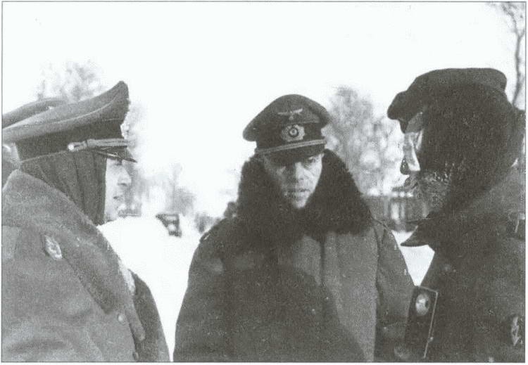 Иллюстрация к книге — Москва на линии фронта [i_011.jpg]