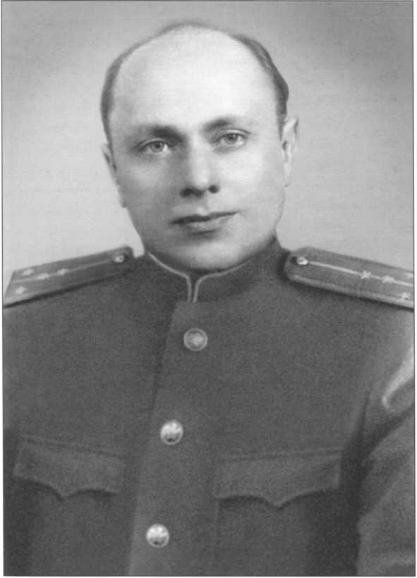 Иллюстрация к книге — Подлинная история &quot;Майора Вихря&quot; [i_003.jpg]