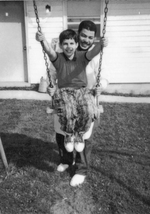 Иллюстрация к книге — Сын террориста. История одного выбора [_94.jpg]