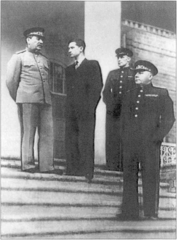 Иллюстрация к книге — Без права на ошибку. Книга о военной разведке. 1943 год [image54.jpg]