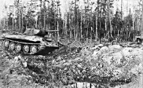 Иллюстрация к книге — Генерал из трясины. Судьба и история Андрея Власова. Анатомия предательства [i_013.jpg]