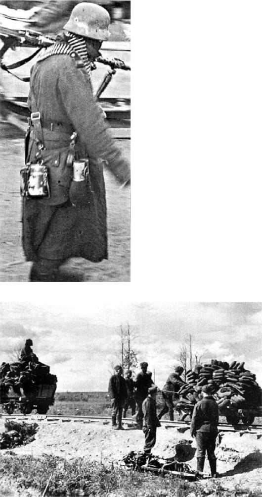 Иллюстрация к книге — Генерал из трясины. Судьба и история Андрея Власова. Анатомия предательства [i_026.jpg]