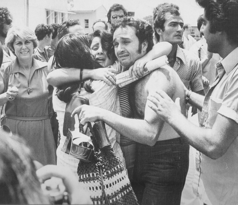 Иллюстрация к книге — Миссия выполнима. Удары израильского спецназа [_28.jpg]