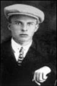 Иллюстрация к книге — Маринеско Александр Иванович [i_045.jpg]