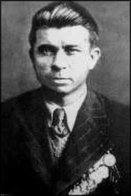 Иллюстрация к книге — Маринеско Александр Иванович [i_061.jpg]