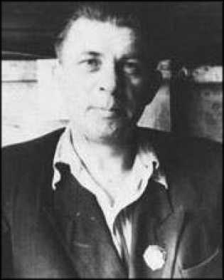 Иллюстрация к книге — Маринеско Александр Иванович [i_062.jpg]