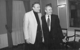 Иллюстрация к книге — Я горд, что русский генерал [i_002.jpg]