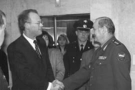 Иллюстрация к книге — Я горд, что русский генерал [i_006.jpg]