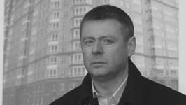 Иллюстрация к книге — Сердюков гейт. Мебель, женщины, миллиарды. Жизнь и нравы вредителей XXI века [i_100.jpg]