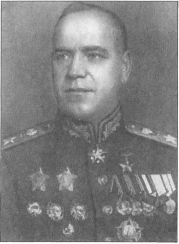 Иллюстрация к книге — "Венгерская рапсодия" ГРУ [i_021.jpg]