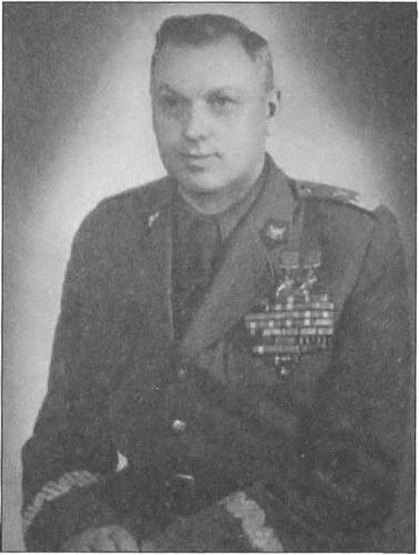 Иллюстрация к книге — &quot;Венгерская рапсодия&quot; ГРУ [i_024.jpg]