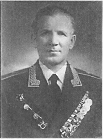 Иллюстрация к книге — &quot;Венгерская рапсодия&quot; ГРУ [i_029.jpg]